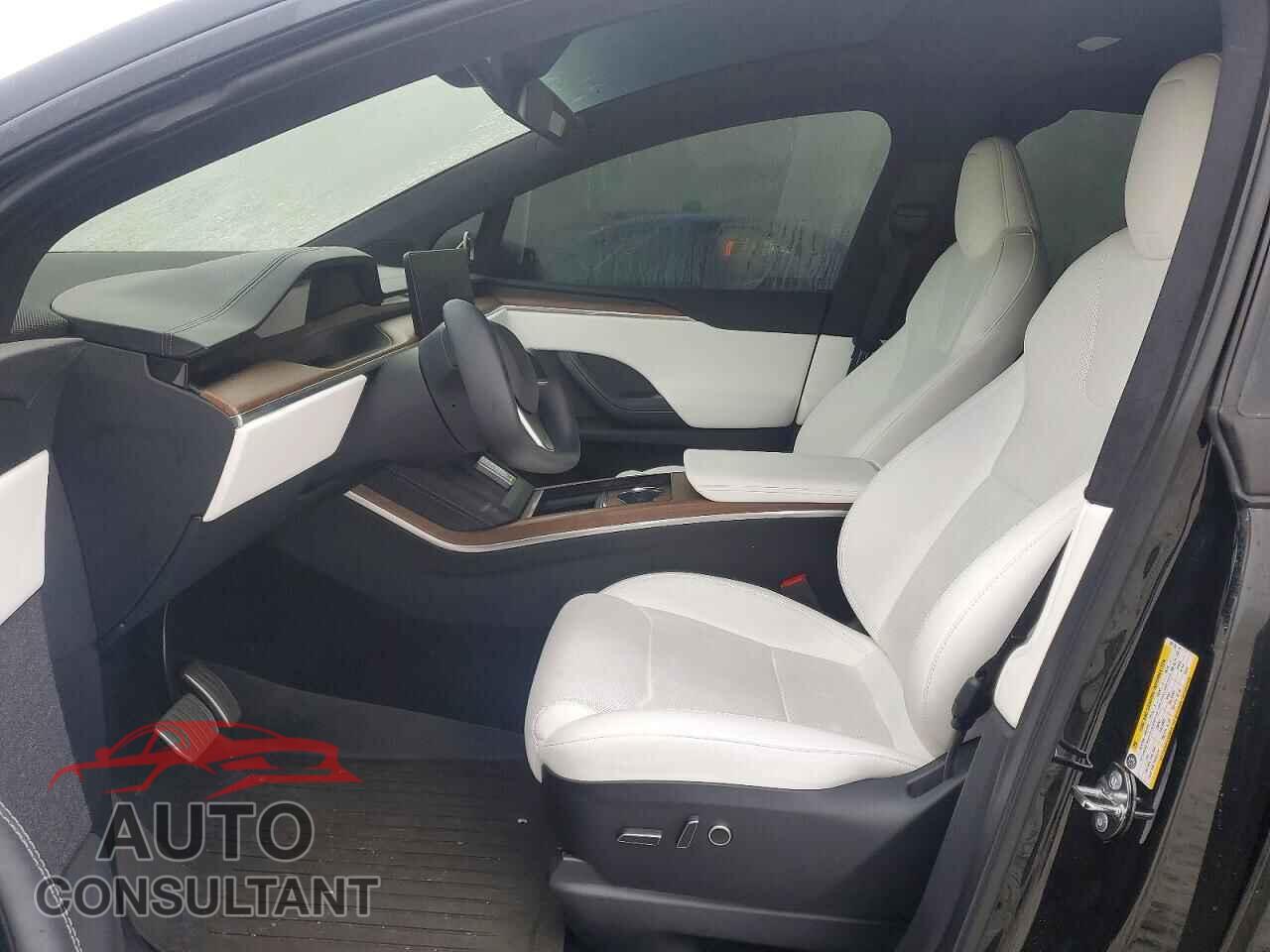 TESLA MODEL X 2023 - 7SAXCBE54PF397183