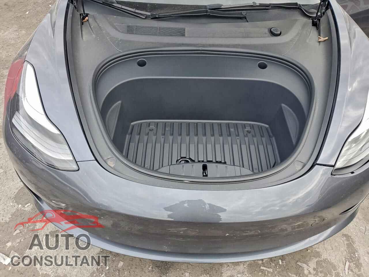 TESLA MODEL 3 2023 - 5YJ3E1EC1PF588817
