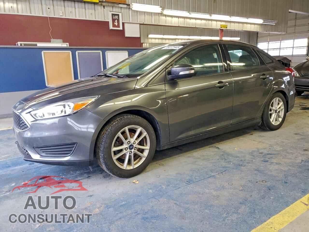 FORD FOCUS 2017 - 1FADP3F22HL283640