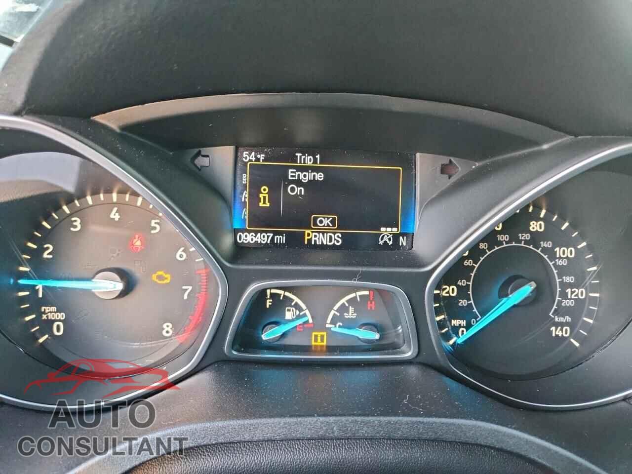 FORD ESCAPE 2017 - 1FMCU0J92HUB46625