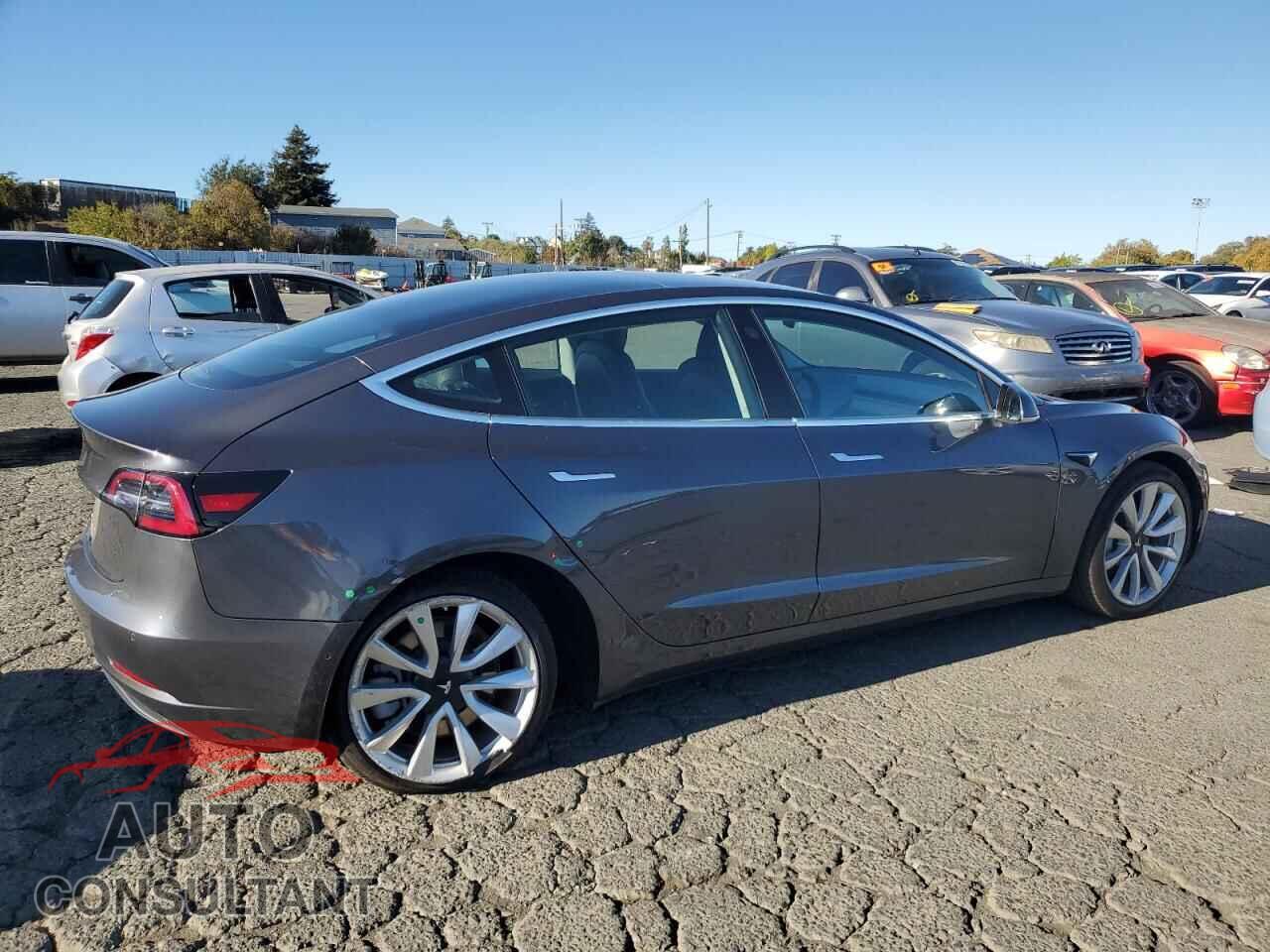 TESLA MODEL 3 2018 - 5YJ3E1EA2JF059303