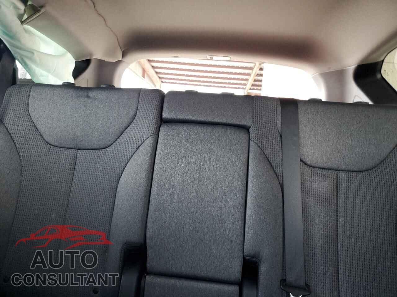 HYUNDAI SANTA FE 2023 - 5NMS14AJ3PH599247