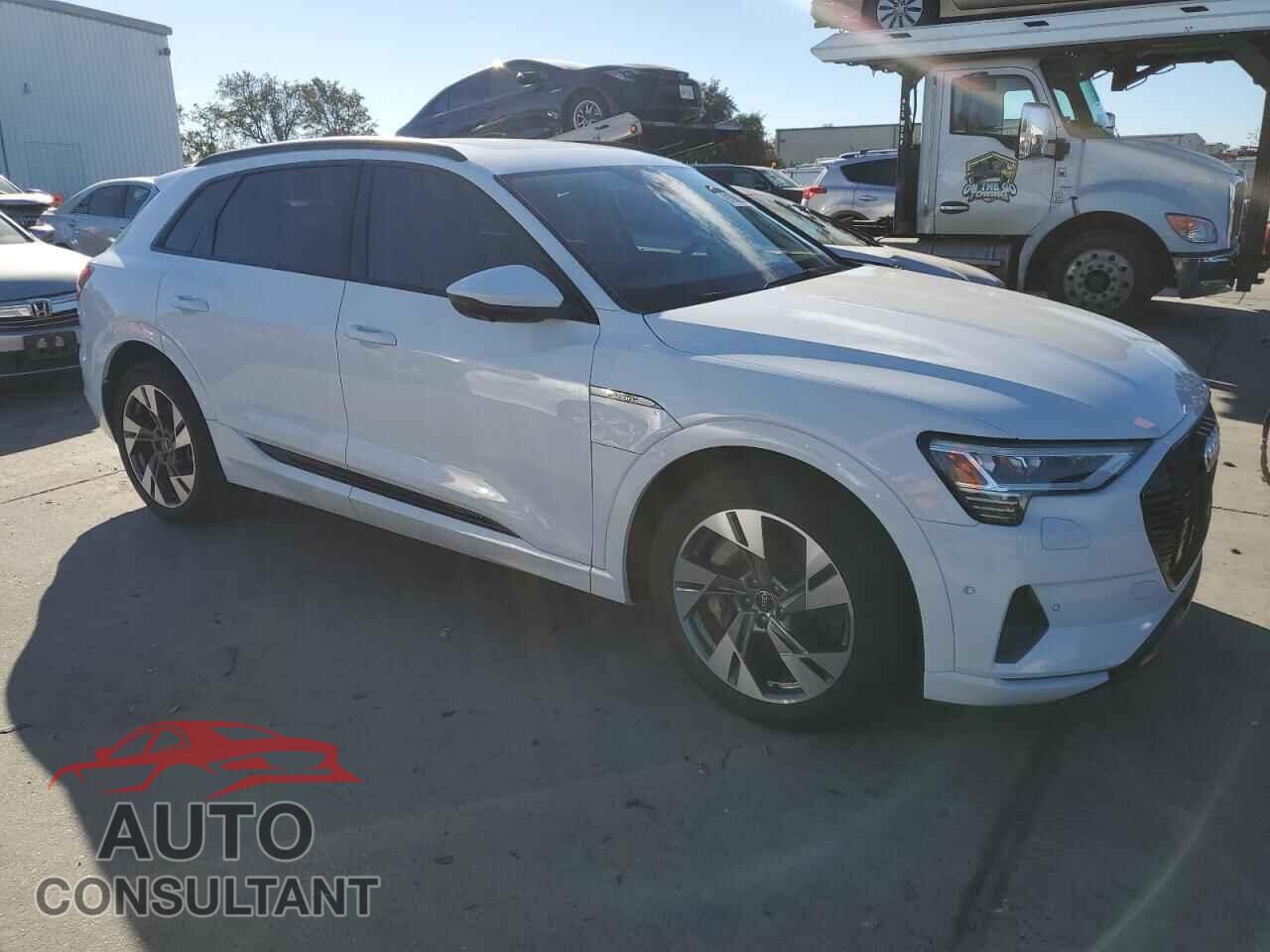 AUDI E-TRON 2021 - WA1AAAGE7MB007251