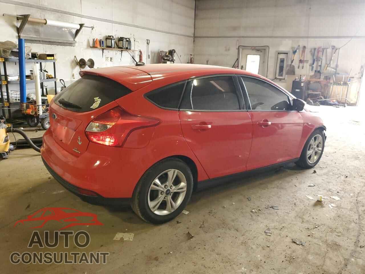 FORD FOCUS 2014 - 1FADP3K26EL392135
