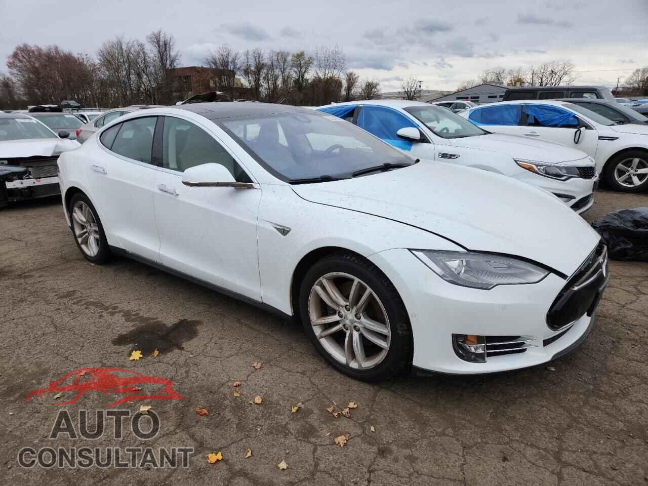 TESLA MODEL S 2015 - 5YJSA1H21FF084437