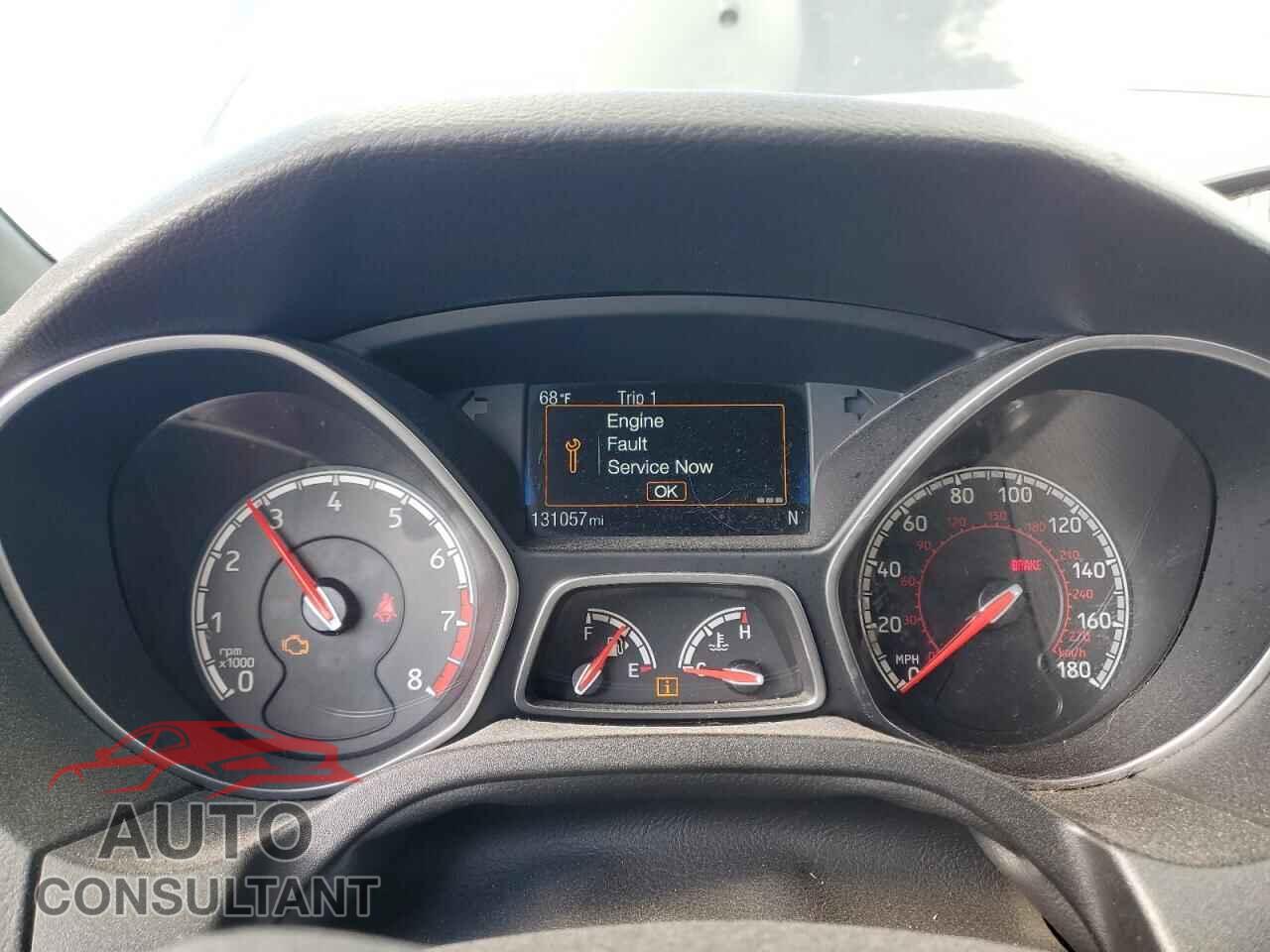FORD FOCUS 2017 - 1FADP3L97HL285157