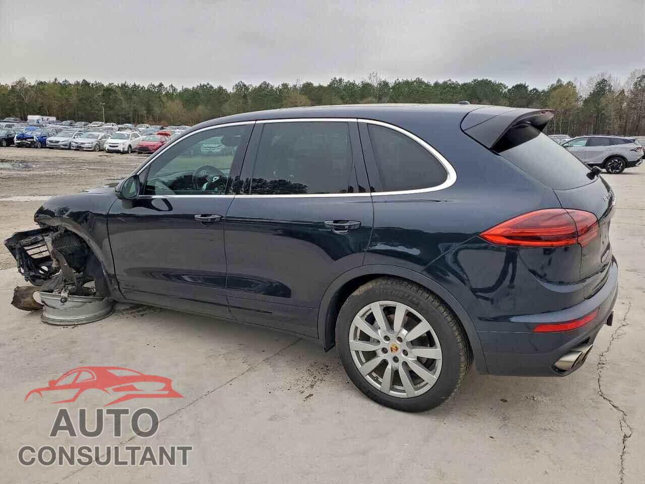 PORSCHE CAYENNE 2017 - WP1AB2A28HLA52012