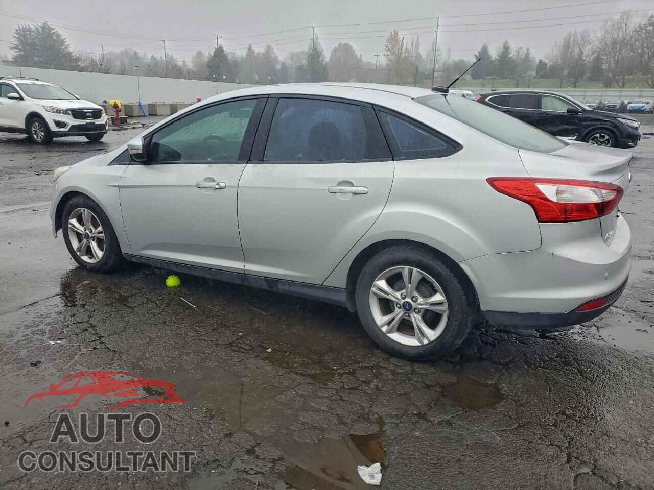 FORD FOCUS 2013 - 1FADP3F20DL107907