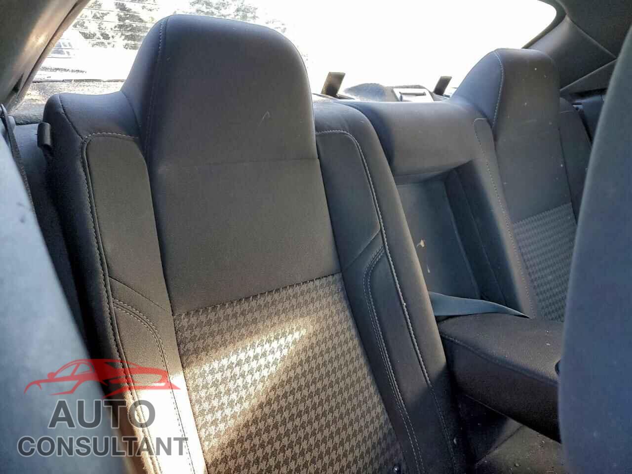 DODGE CHALLENGER 2018 - 2C3CDZAG1JH302948