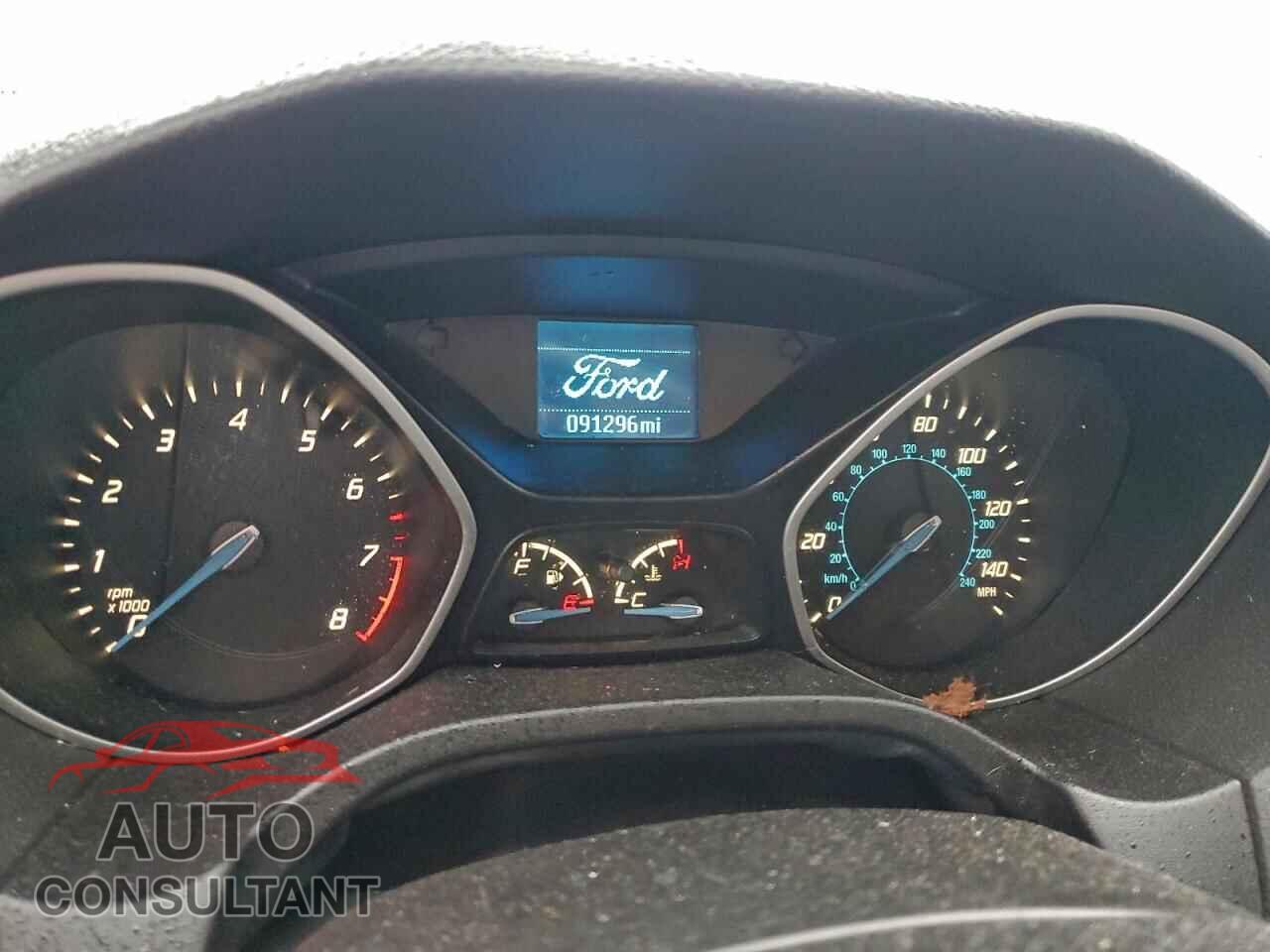 FORD FOCUS 2014 - 1FADP3E2XEL350109