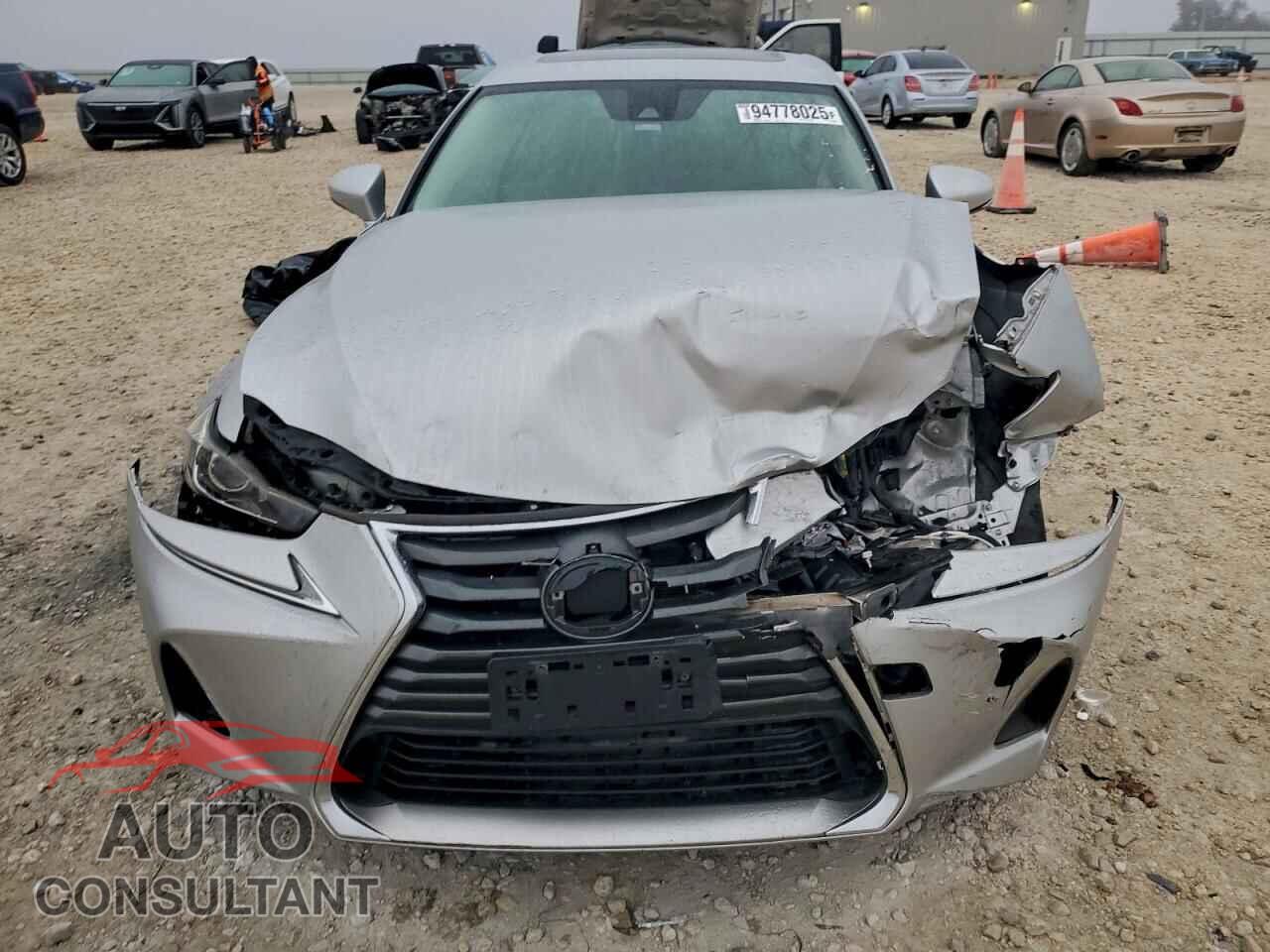 LEXUS IS 2017 - JTHBA1D24H5048332