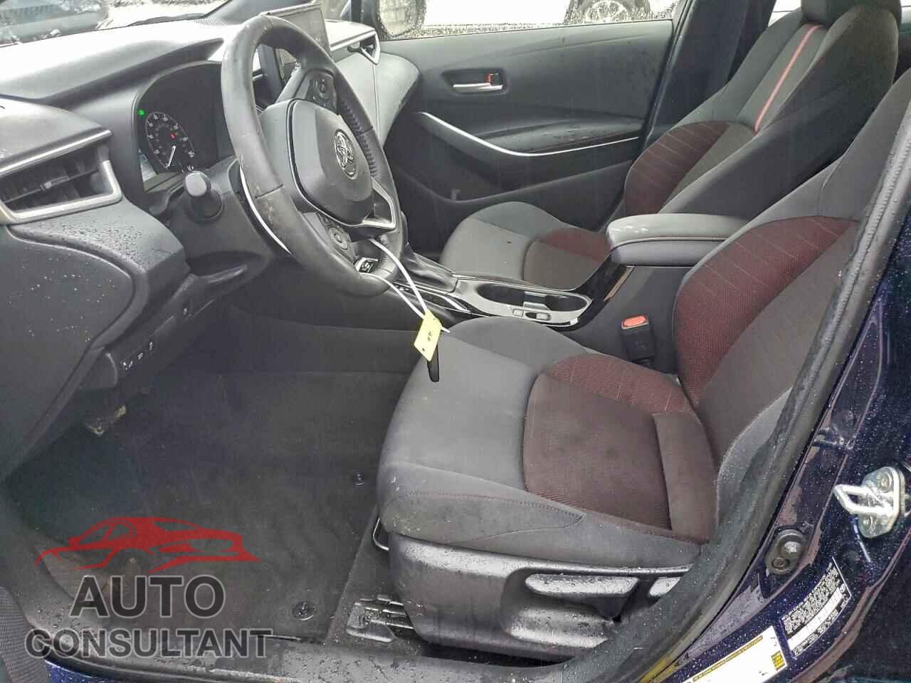 TOYOTA COROLLA 2024 - JTDBCMFE0RJ024493