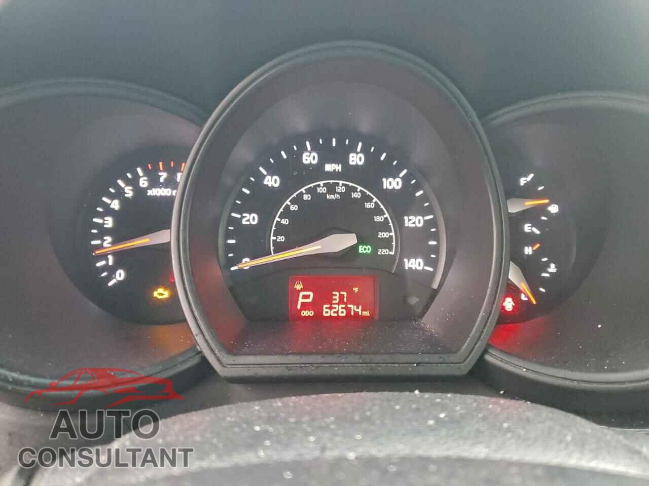 KIA RIO 2017 - KNADM4A36H6005473