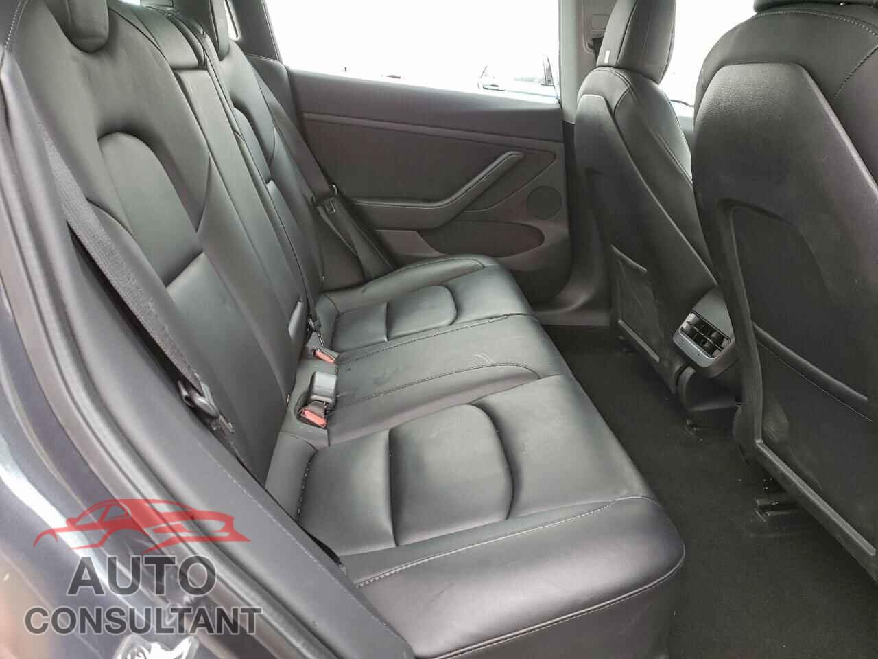 TESLA MODEL 3 2022 - 5YJ3E1EB2NF201907
