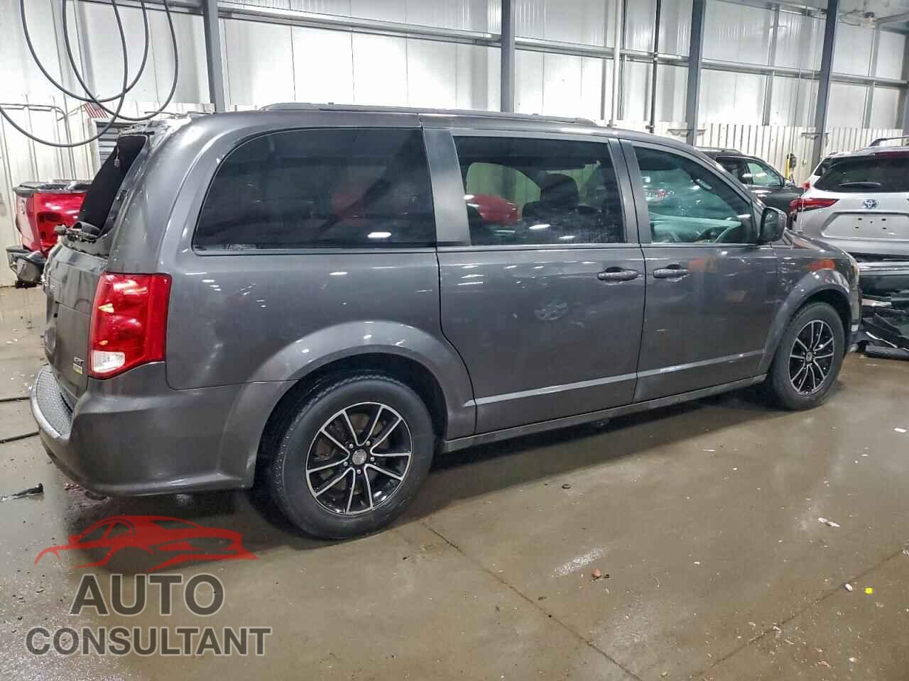 DODGE CARAVAN 2018 - 2C4RDGEG0JR299538