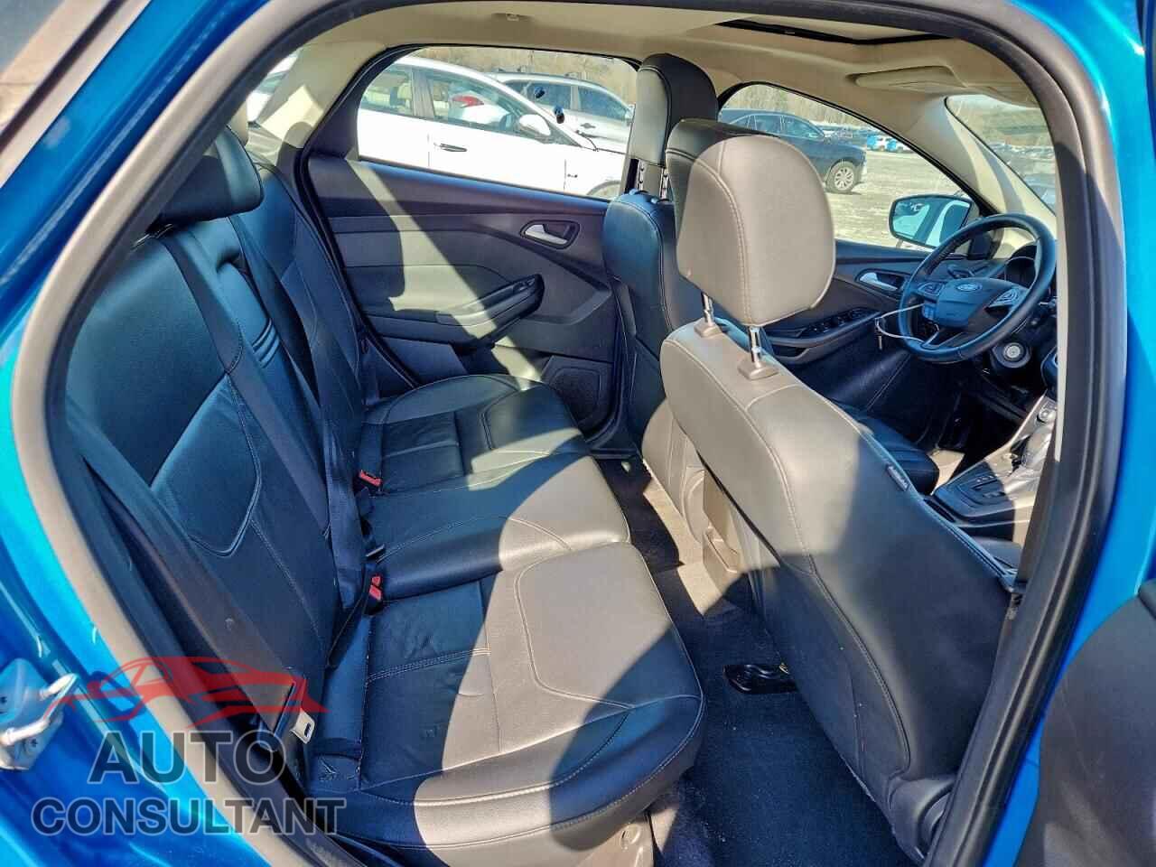 FORD FOCUS 2016 - 1FADP3F21GL253320