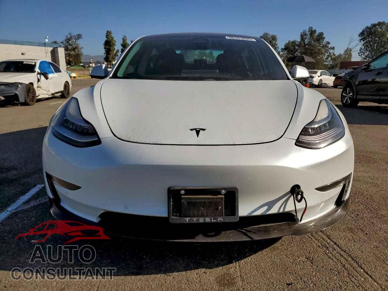 TESLA MODEL 3 2018 - 5YJ3E1EA6JF044383