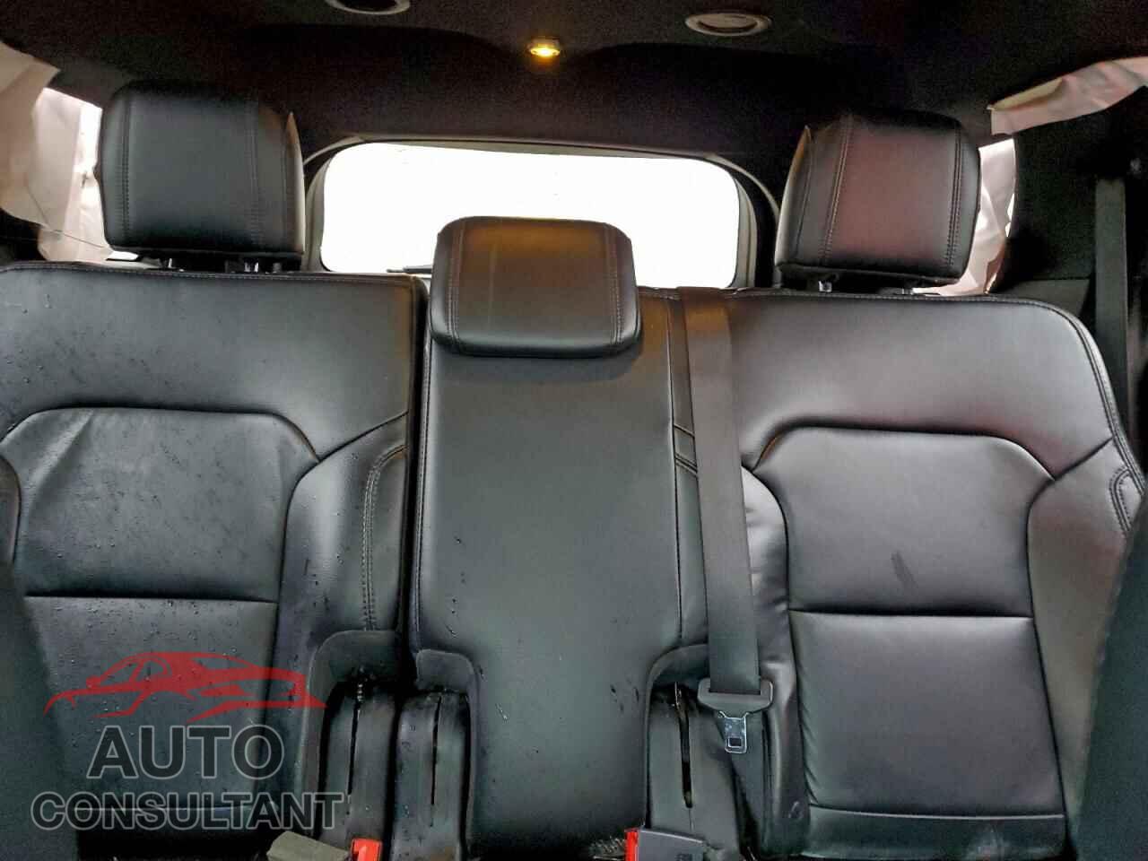 FORD EXPLORER 2017 - 1FM5K8D86HGC04217