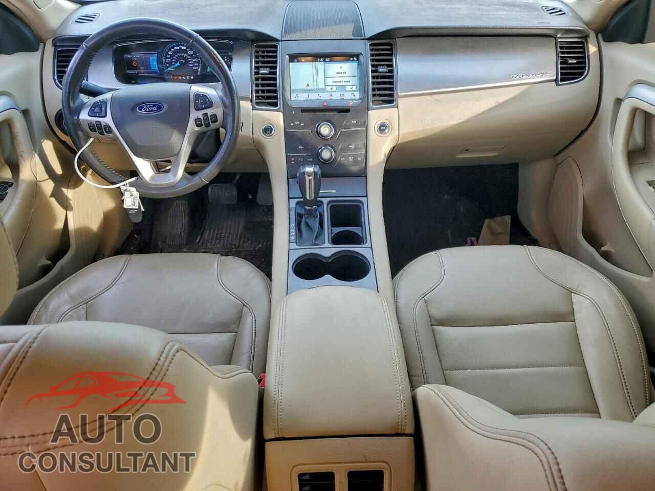 FORD TAURUS 2018 - 1FAHP2E80JG112014