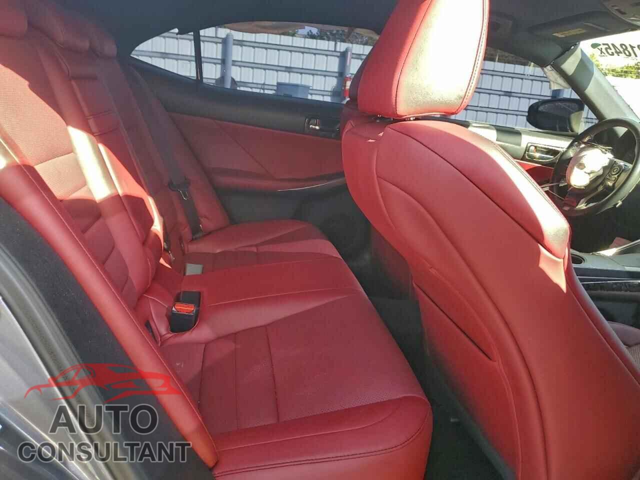 LEXUS IS 2014 - JTHBF1D21E5024275
