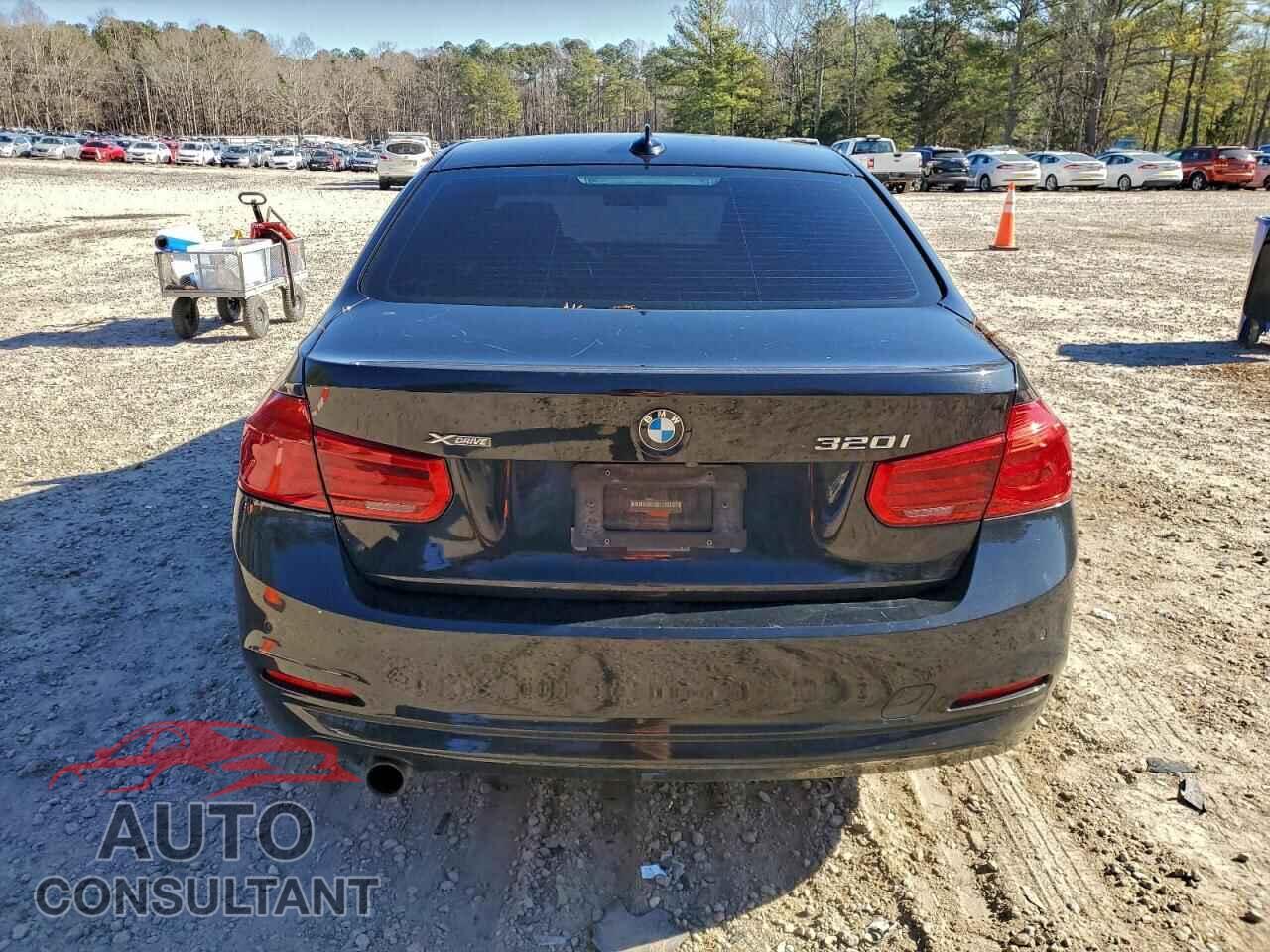 BMW 3 SERIES 2016 - WBA8E5G53GNU21854