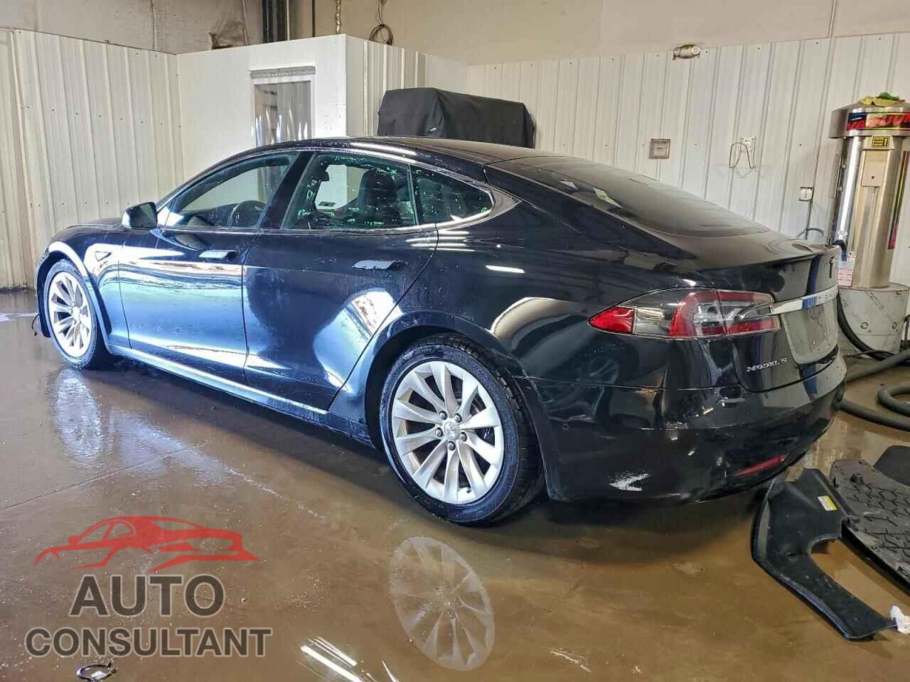 TESLA MODEL S 2016 - 5YJSA1E29GF144843