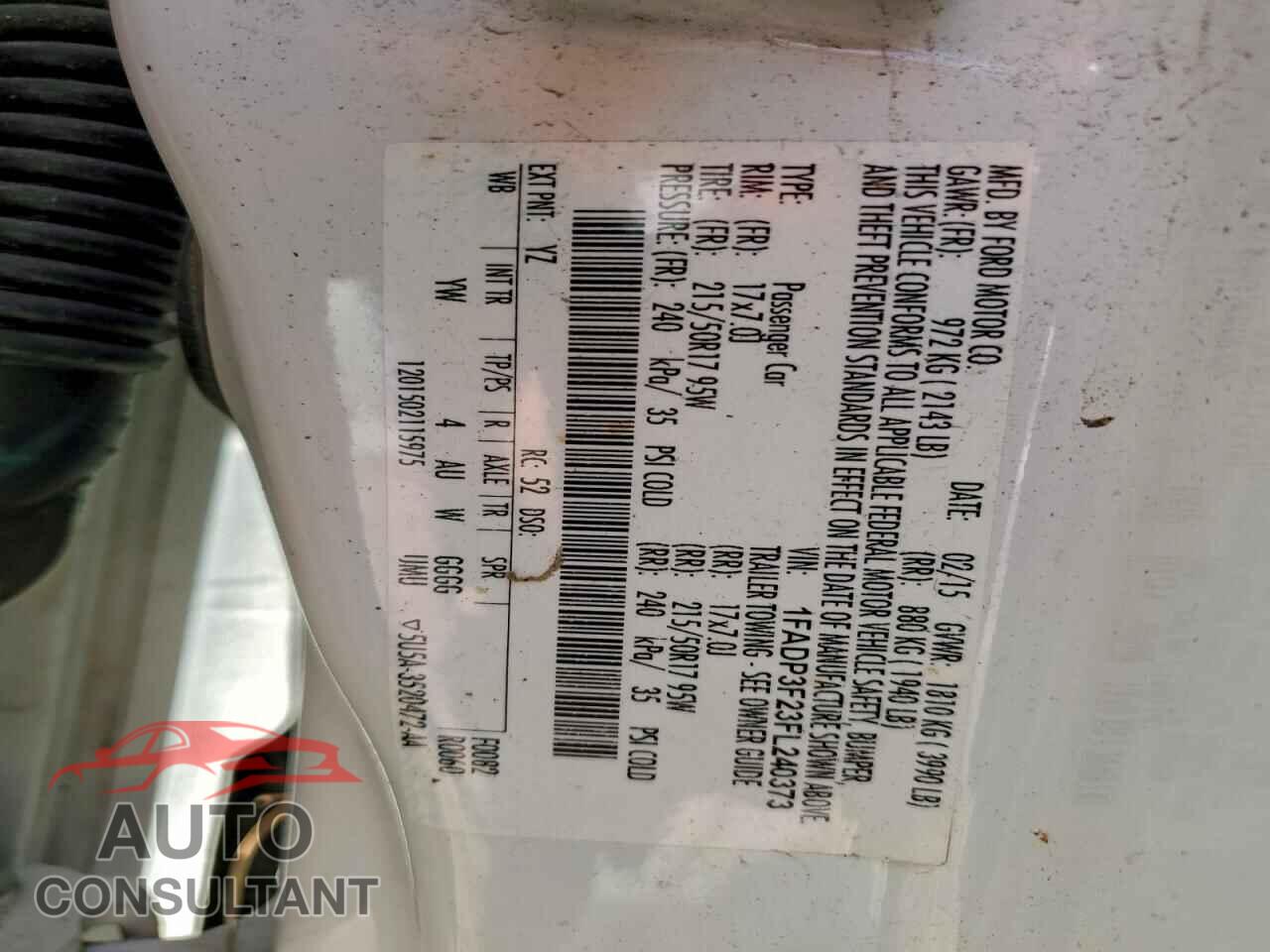 FORD FOCUS 2015 - 1FADP3F23FL240373