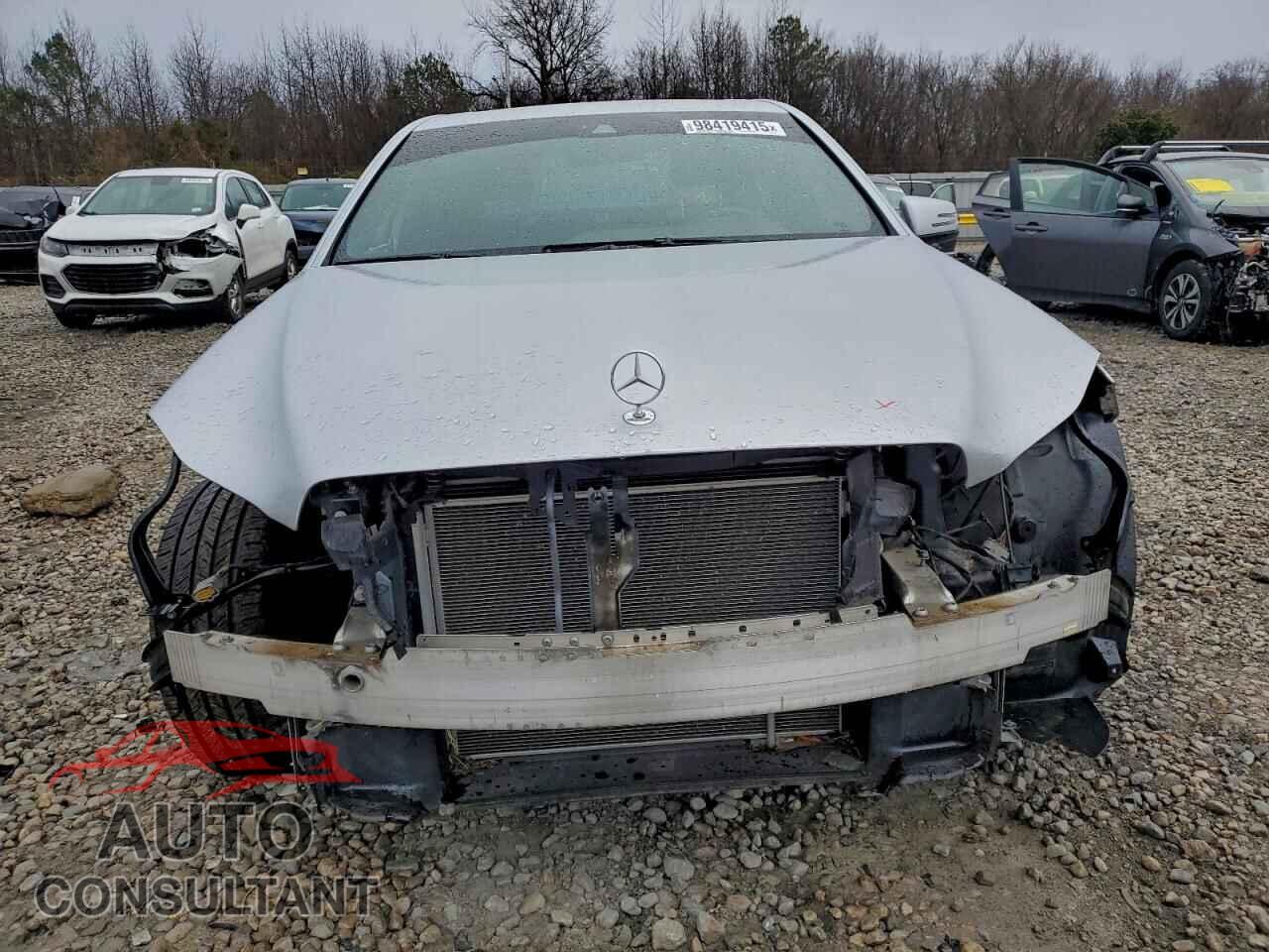 MERCEDES-BENZ E-CLASS 2014 - WDDHF5KB8EA913187