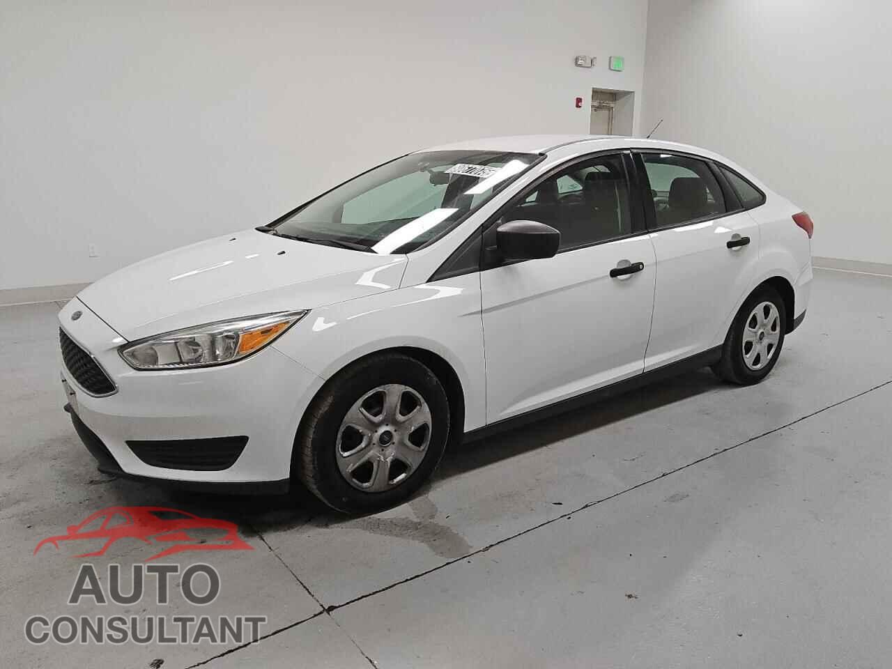 FORD FOCUS 2017 - 1FADP3E26HL317595