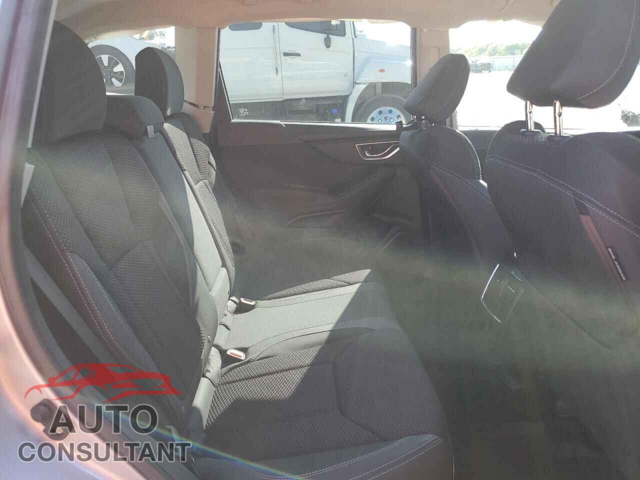 SUBARU FORESTER 2019 - JF2SKAEC9KH533207