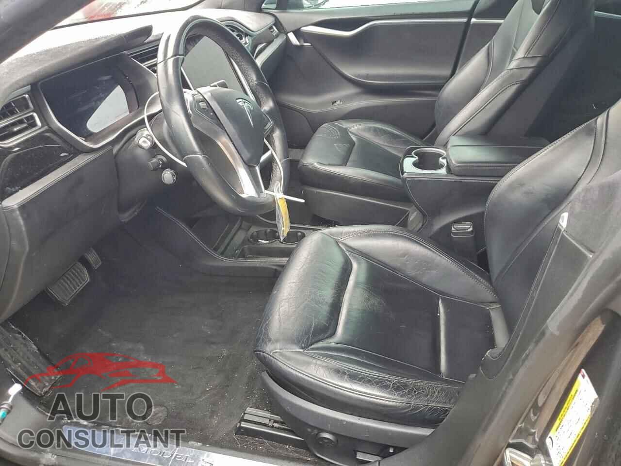 TESLA MODEL S 2015 - 5YJSA1E20FF120283