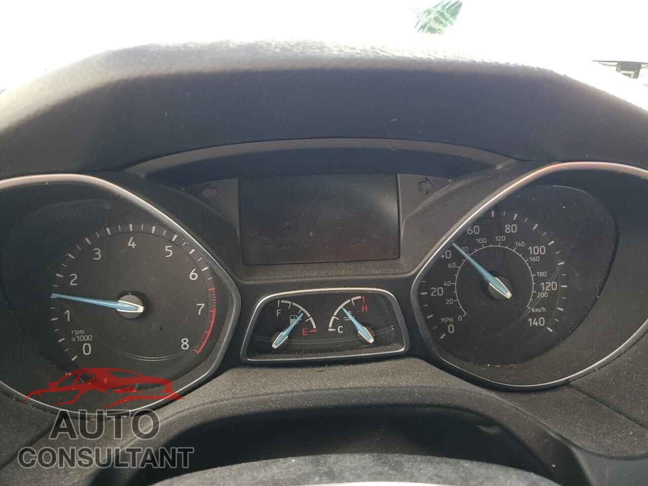 FORD FOCUS 2018 - 1FADP3J29JL203778