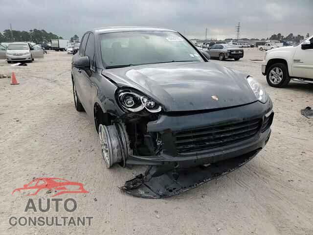 PORSCHE CAYENNE 2018 - WP1AA2A24JKA07678