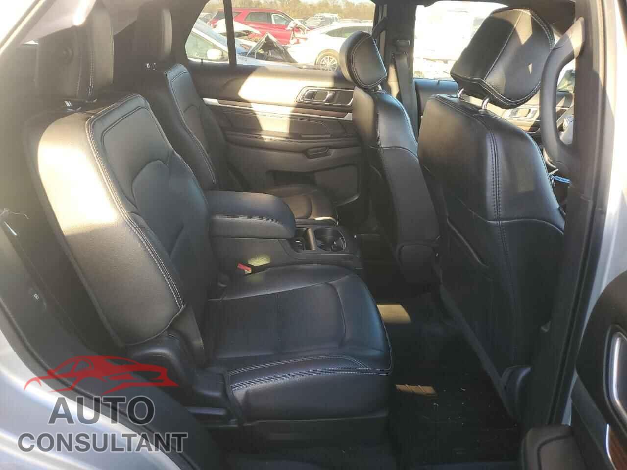 FORD EXPLORER 2017 - 1FM5K8F83HGD87671