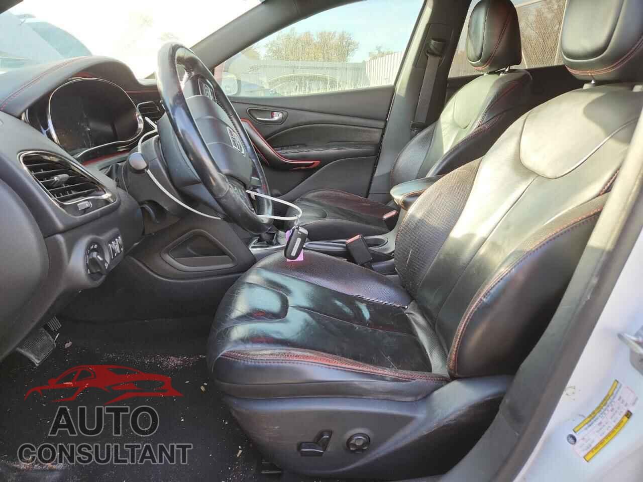 DODGE DART 2015 - 1C3CDFEBXFD224204