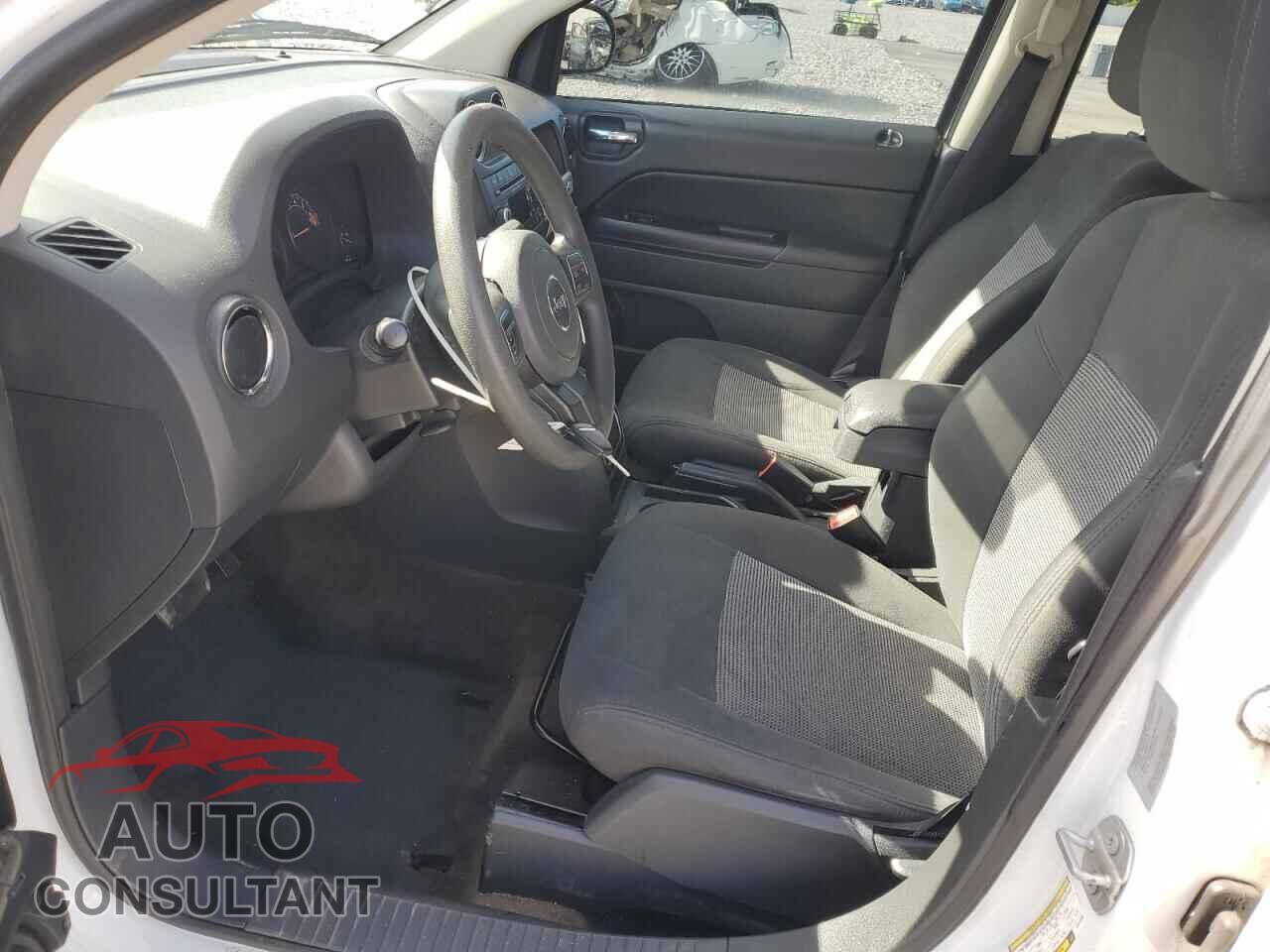 JEEP COMPASS 2017 - 1C4NJDBB8HD142366