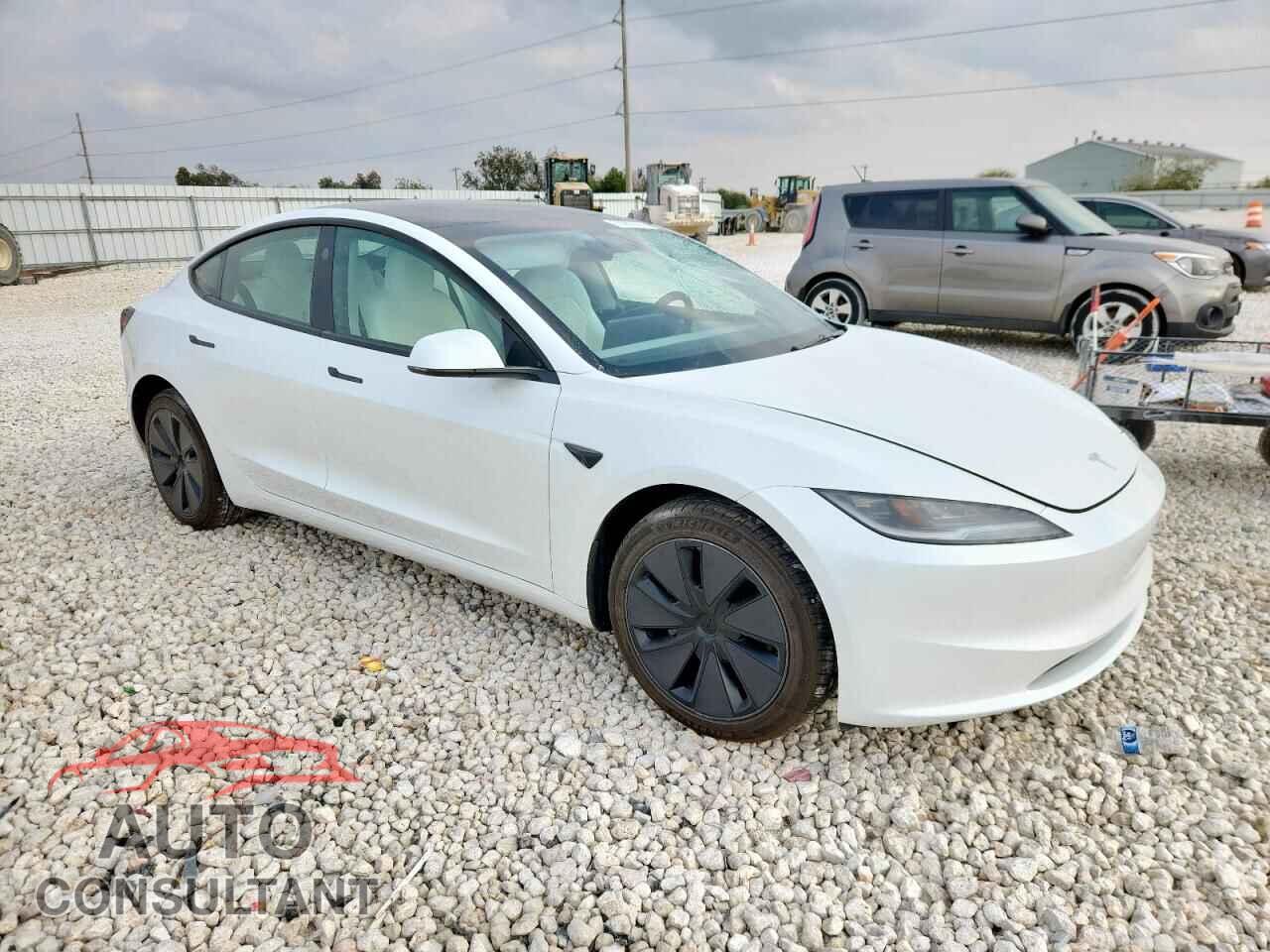 TESLA MODEL 3 2025 - 5YJ3E1EA9SF938976