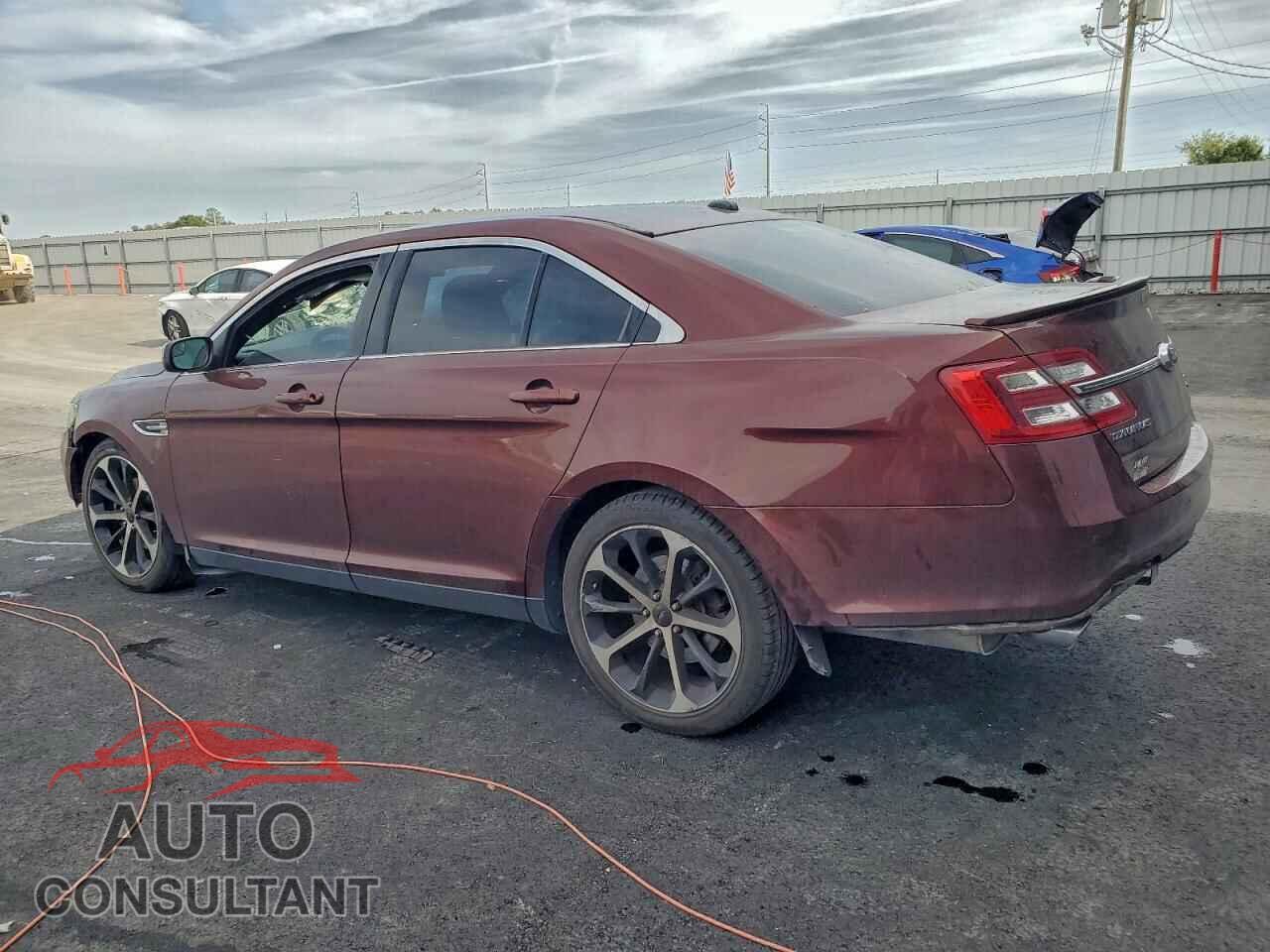 FORD TAURUS 2016 - 1FAHP2E88GG131130