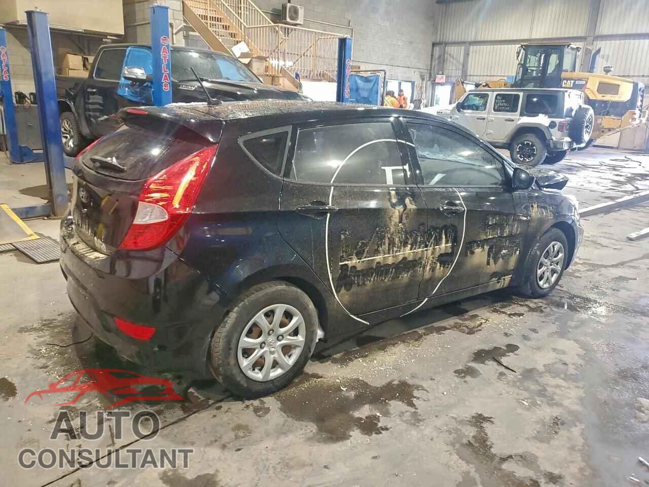 HYUNDAI ACCENT 2013 - KMHCT5AE4DU101628