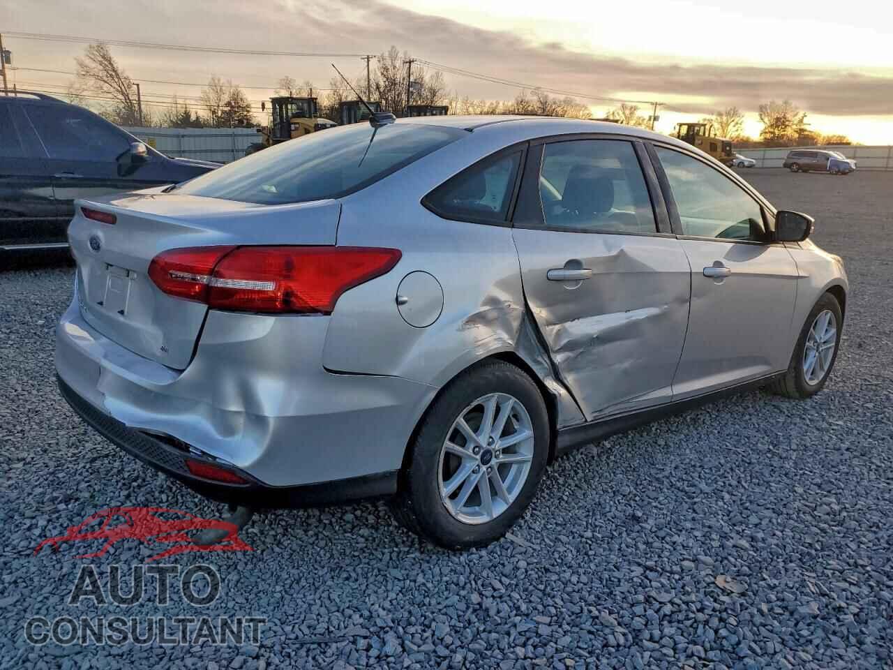 FORD FOCUS 2017 - 1FADP3F20HL335816