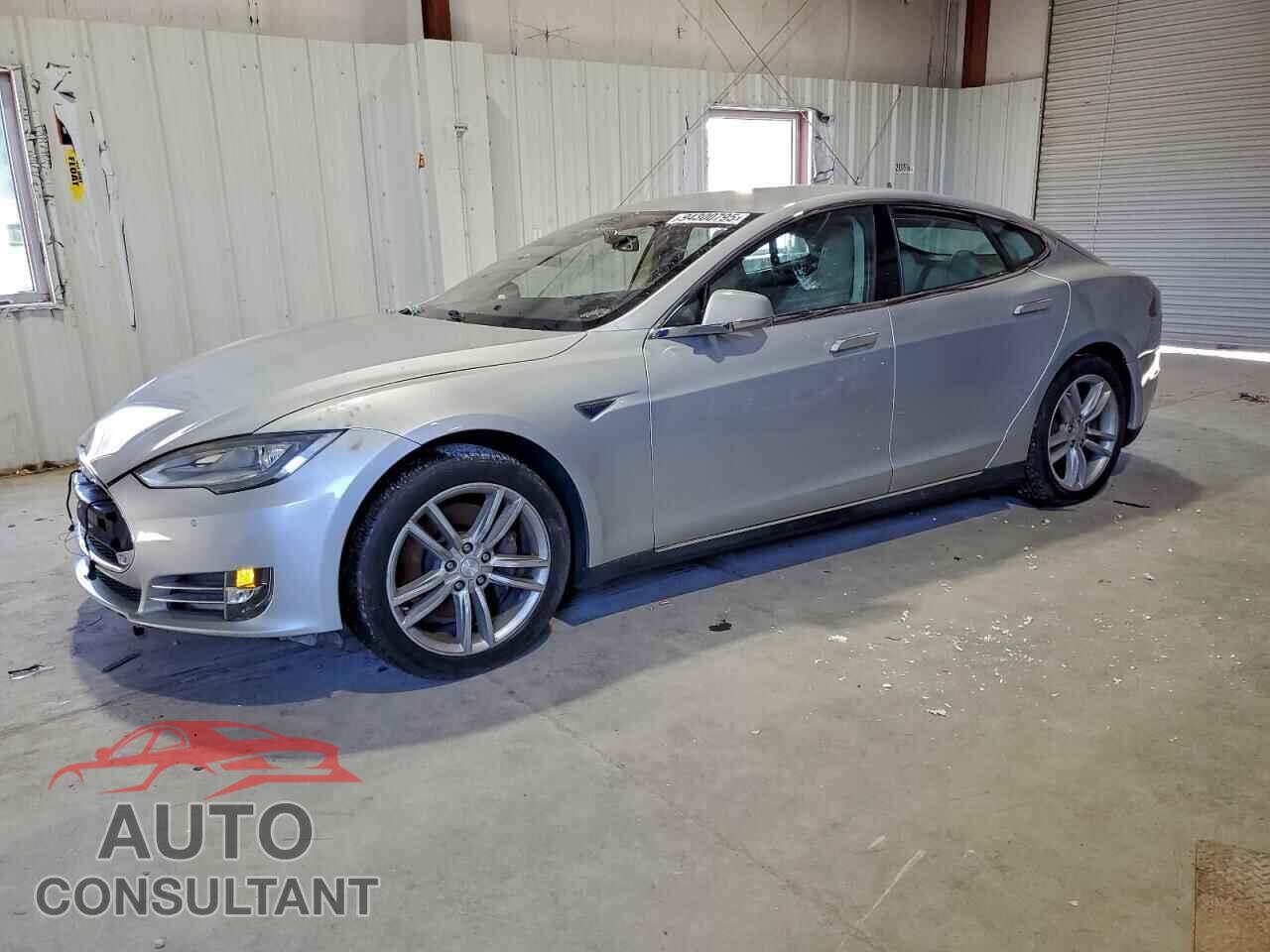 TESLA MODEL S 2014 - 5YJSA1S18EFP33231