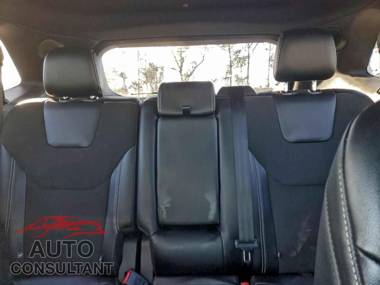 FORD EDGE 2019 - 2FMPK4AP1KBB27090