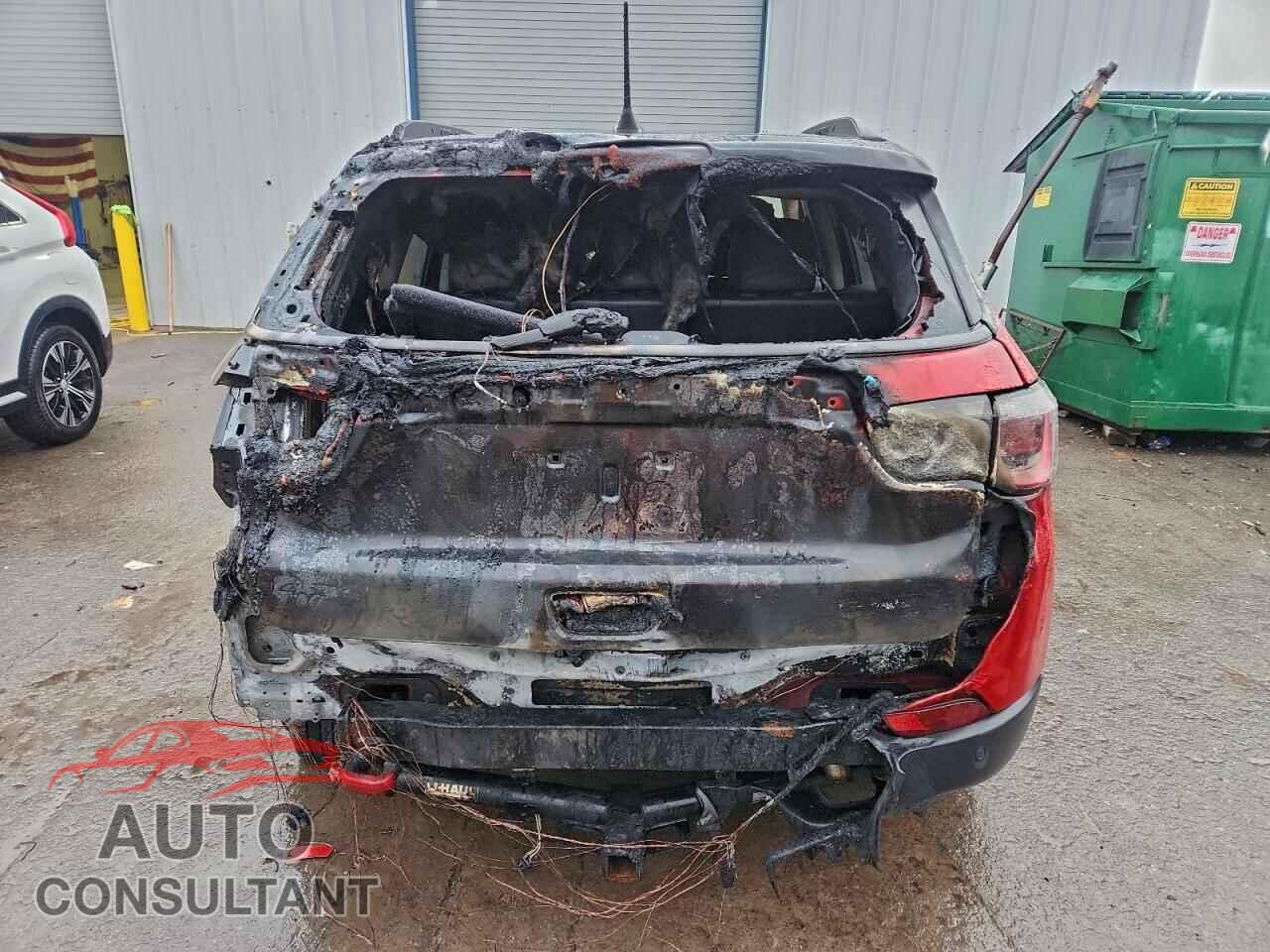 JEEP COMPASS 2017 - 3C4NJDDBXHT607396