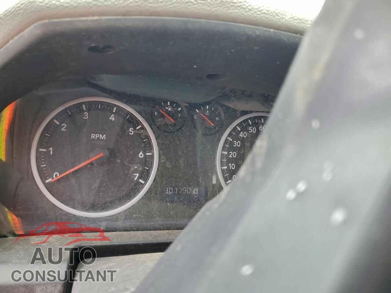 DODGE RAM 1500 2012 - 1C6RD7KT2CS239321