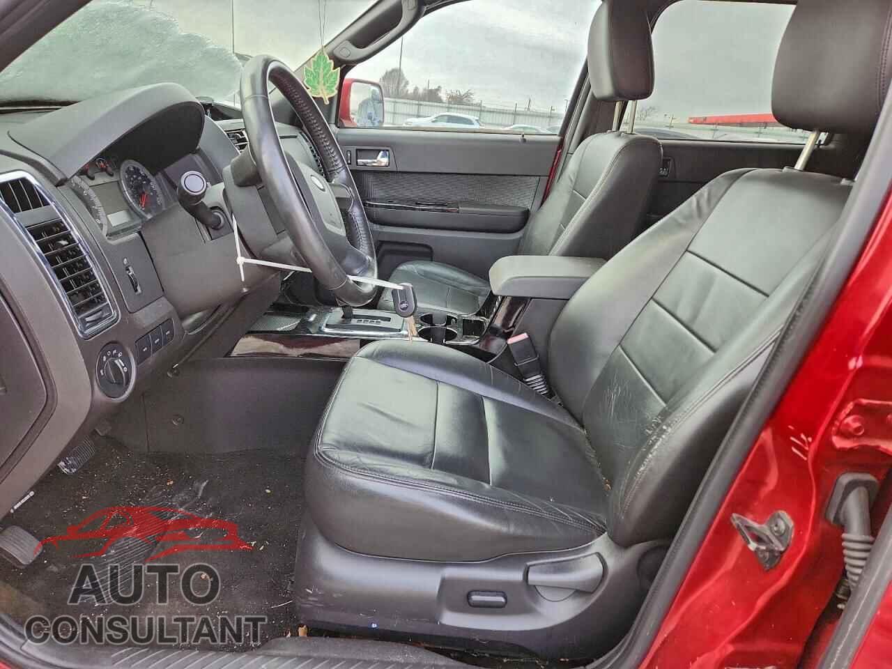 FORD ESCAPE 2010 - 1FMCU0E70AKB30112