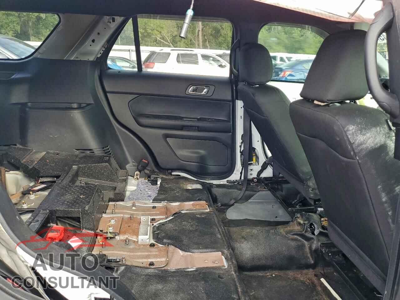 FORD EXPLORER 2017 - 1FM5K8AR5HGC34550