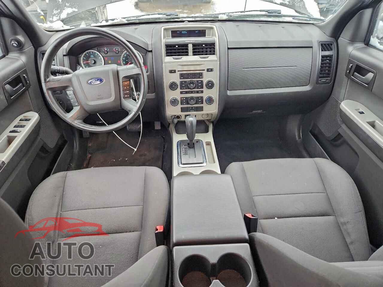 FORD ESCAPE 2010 - 1FMCU0D72AKC11789