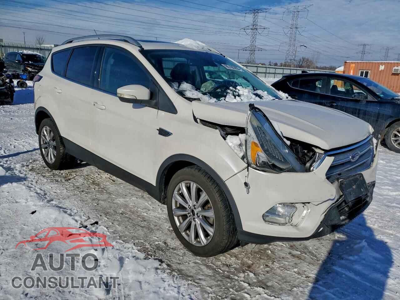 FORD ESCAPE 2017 - 1FMCU0JD9HUC94436