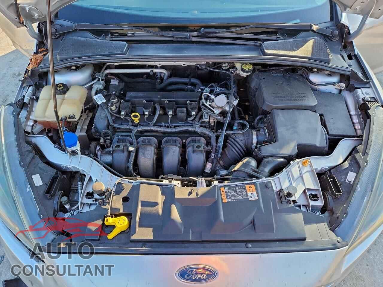 FORD FOCUS 2016 - 1FADP3F22GL332334