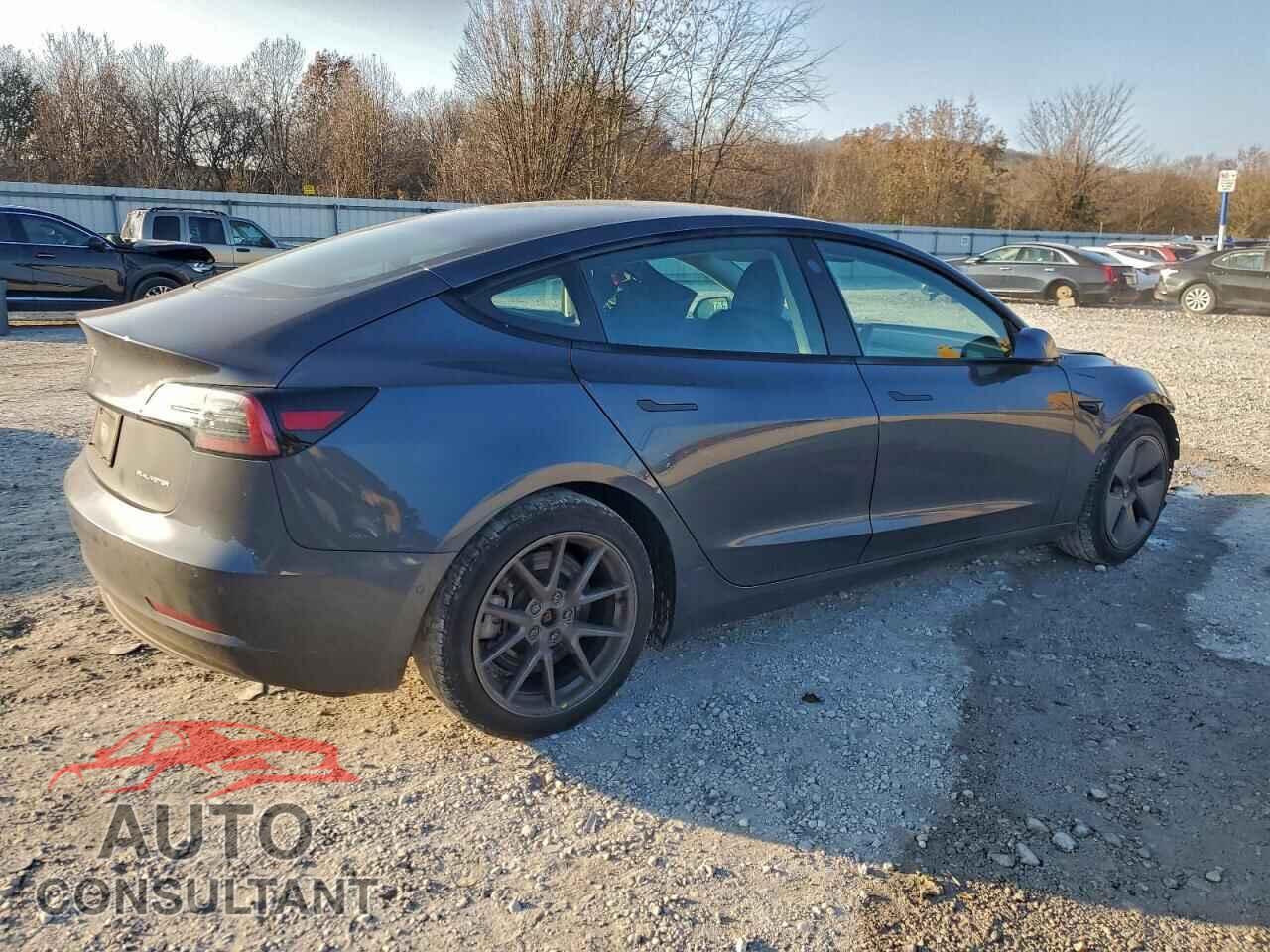 TESLA MODEL 3 2021 - 5YJ3E1EB2MF848161